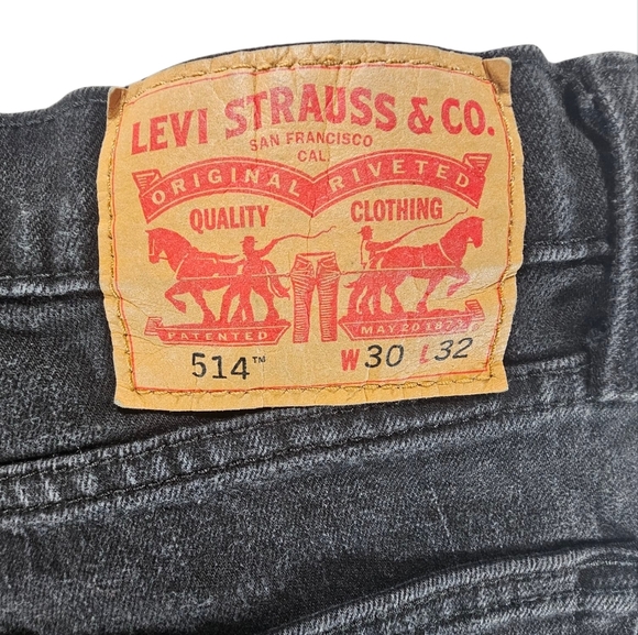 Levi's 514 Men's Black straight fit Jeans size 30×32 - Picture 3 of 5
